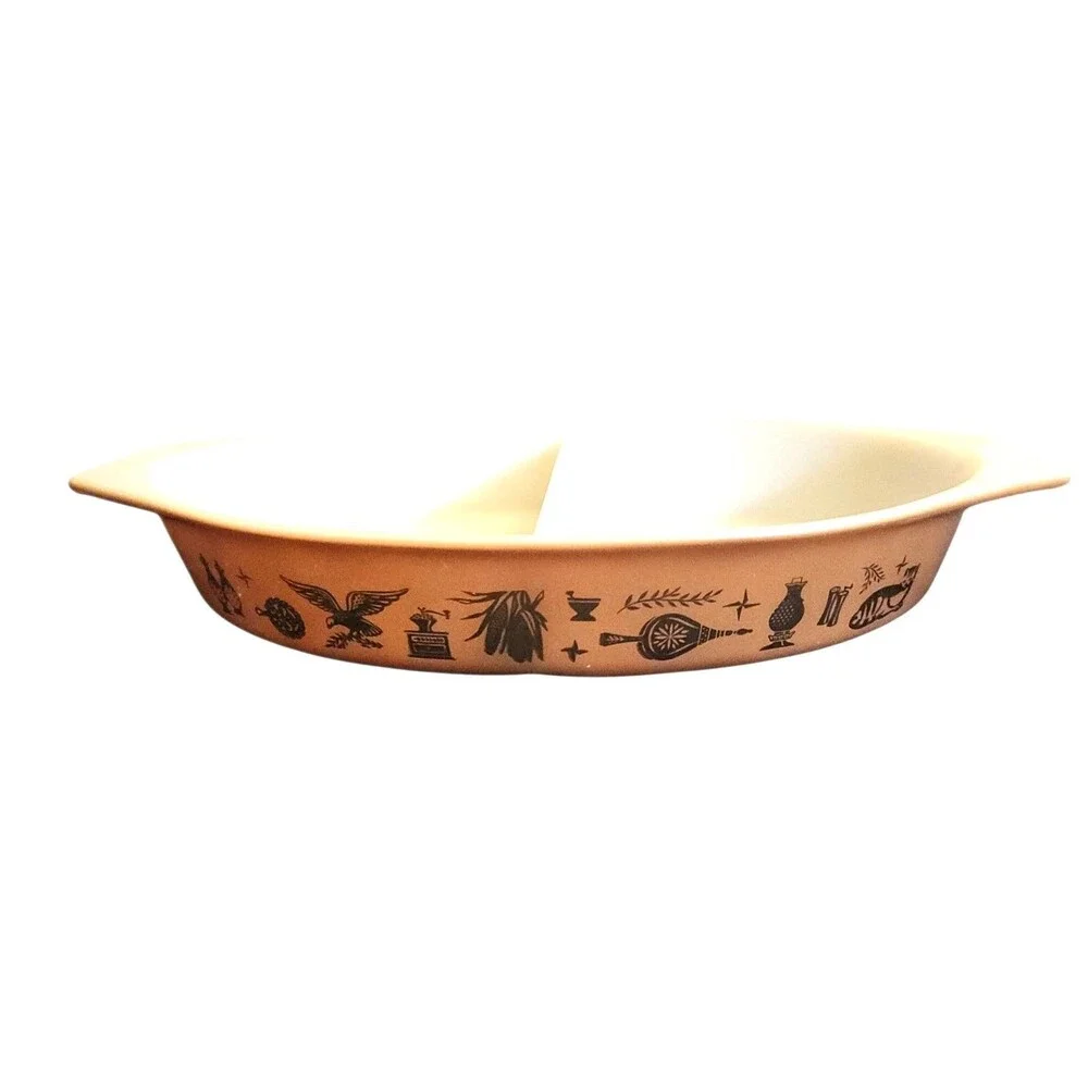 Pyrex Early American Divided Dish 1 1/2qt. Brown w/ Gold Accents White Interior